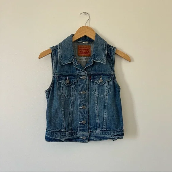 Vintage 90’s Levi’s Blue Button Up Vest Western Style - Picture 1 of 3